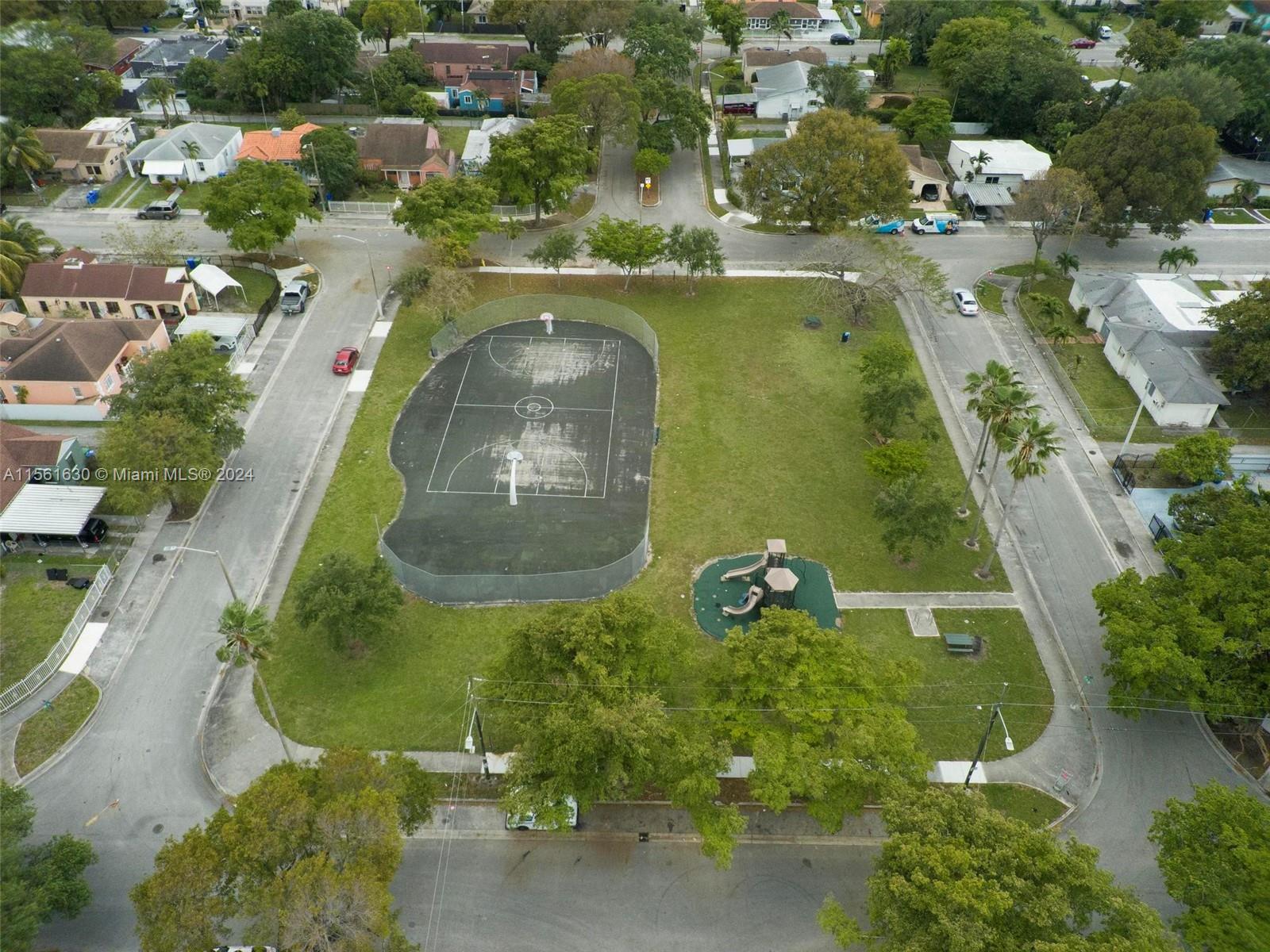 933 NW 50th St, Miami, Florida 33127, 4 Bedrooms Bedrooms, ,2 BathroomsBathrooms,Residentiallease,For Rent,933 NW 50th St,A11561630