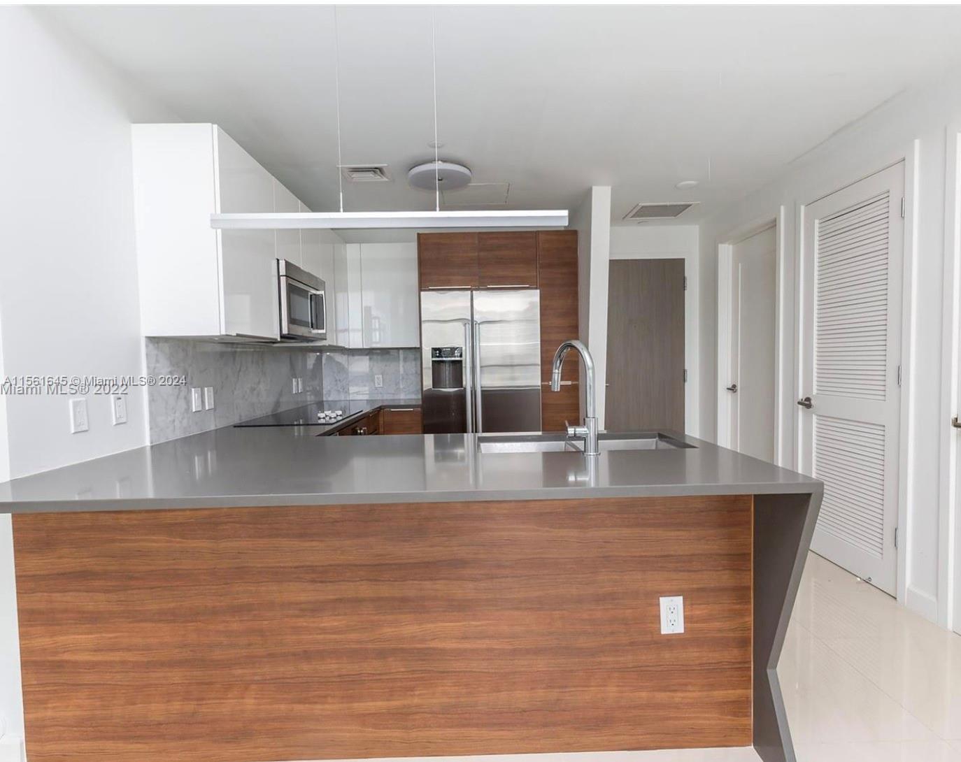 601 NE 27th St 1503, Miami, Florida 33137, 1 Bedroom Bedrooms, ,1 BathroomBathrooms,Residentiallease,For Rent,601 NE 27th St 1503,A11561645