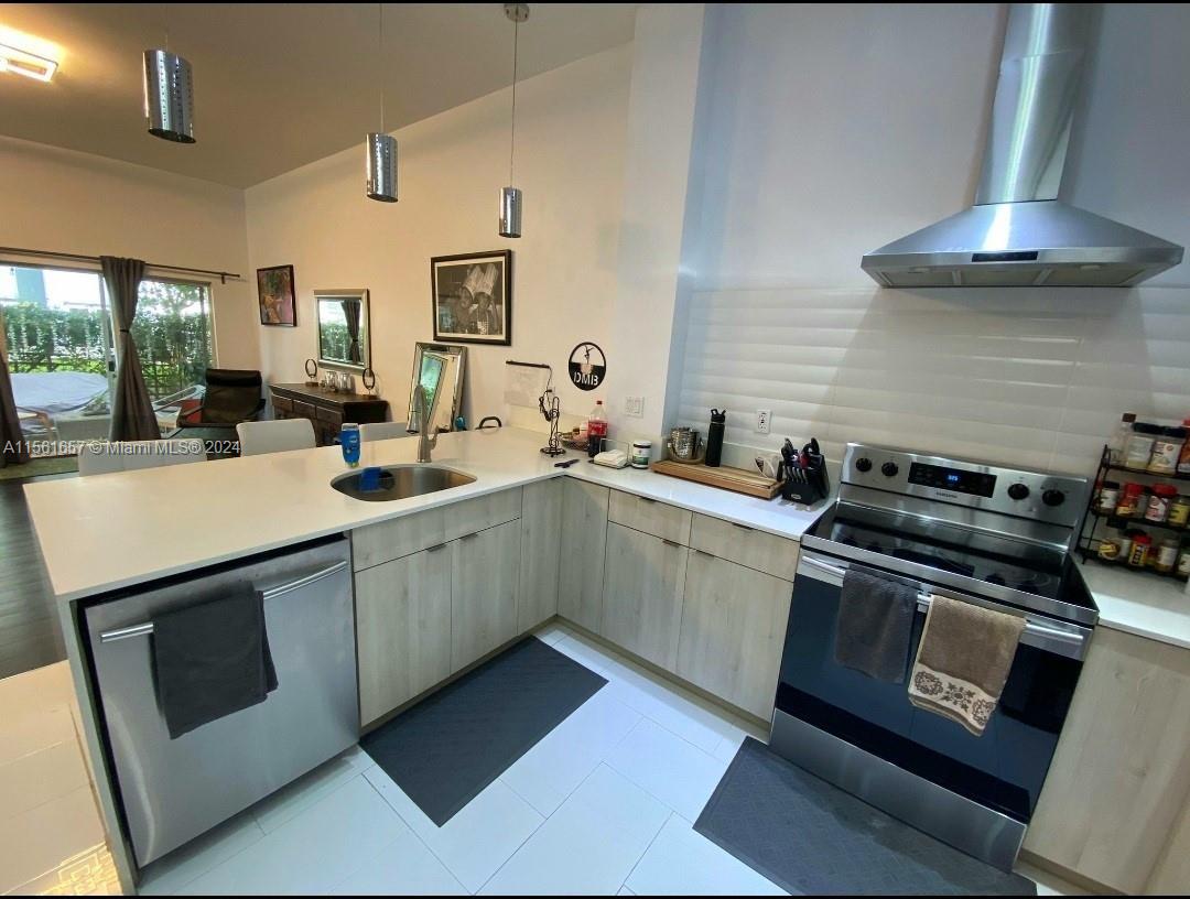 Beautifully Updated Kitchen