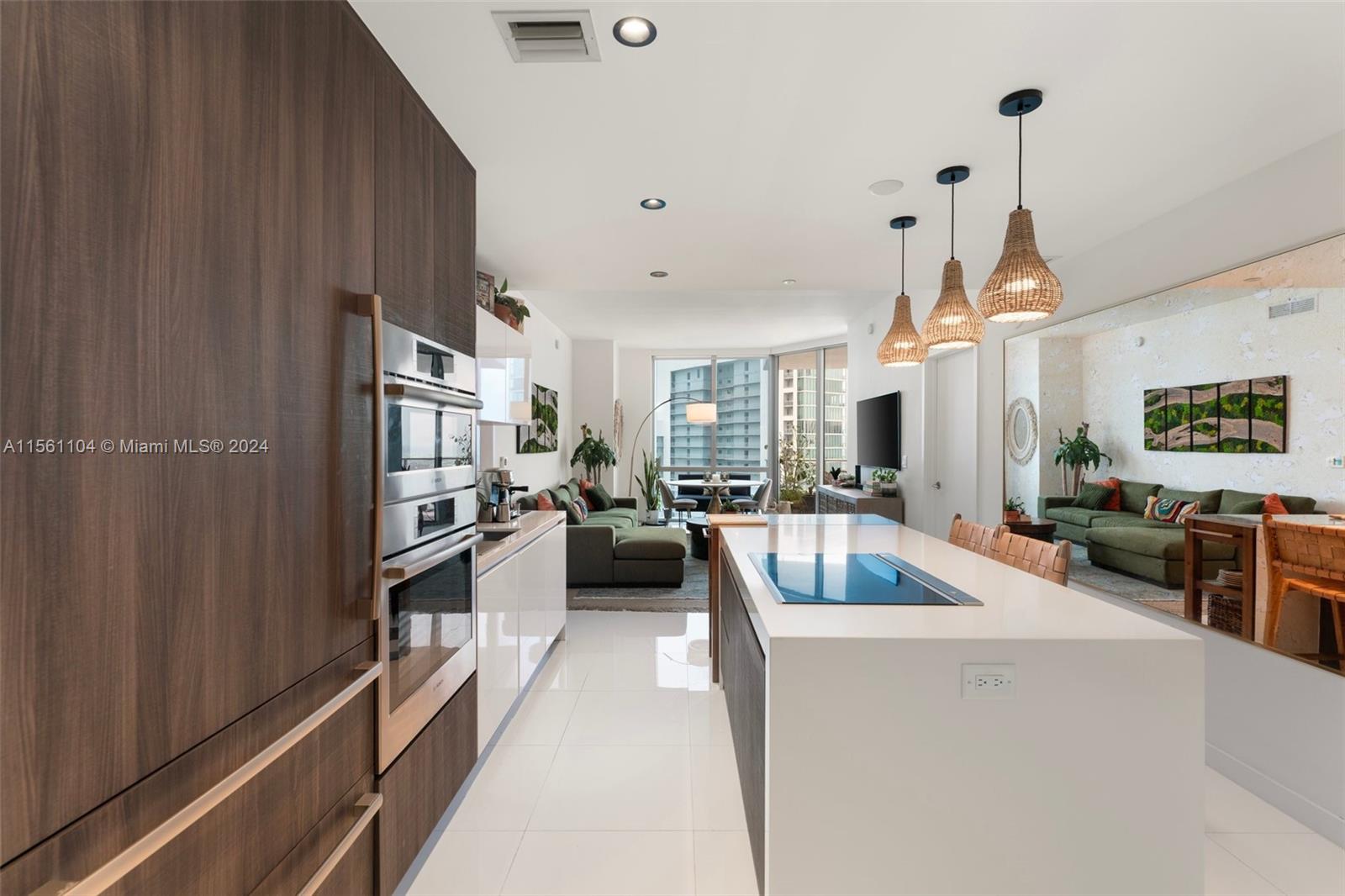 851 NE 1st Ave 4607, Miami, Florida 33132, 2 Bedrooms Bedrooms, ,3 BathroomsBathrooms,Residentiallease,For Rent,851 NE 1st Ave 4607,A11561104