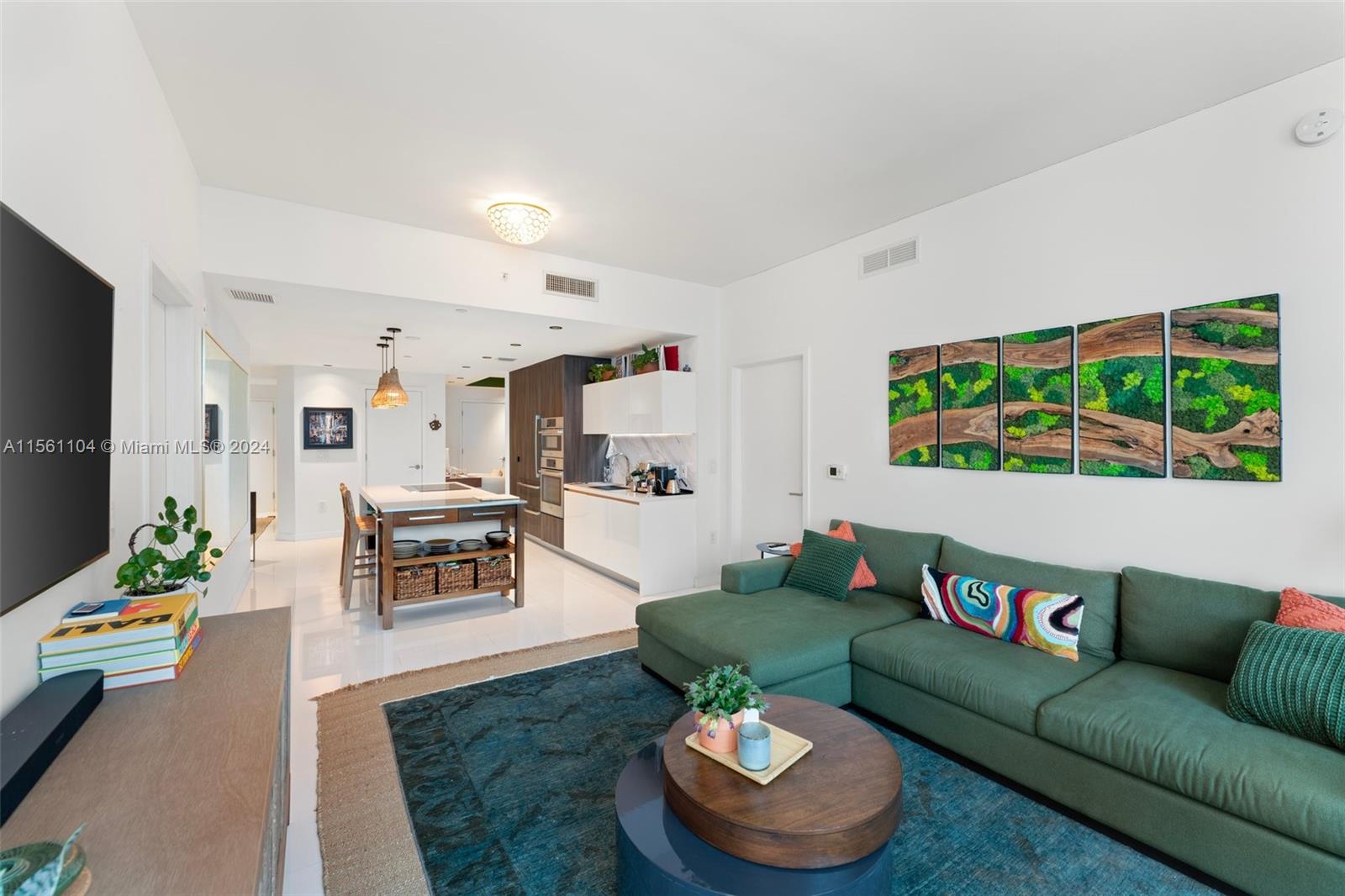 851 NE 1st Ave 4607, Miami, Florida 33132, 2 Bedrooms Bedrooms, ,3 BathroomsBathrooms,Residentiallease,For Rent,851 NE 1st Ave 4607,A11561104