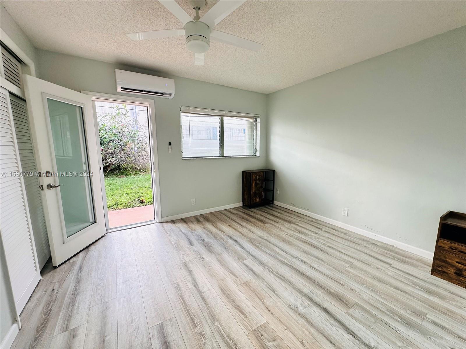 800 SW 11th Ave 7A, Hallandale Beach, Florida 33009, 1 Bedroom Bedrooms, ,1 BathroomBathrooms,Residential,For Sale,800 SW 11th Ave 7A,A11560779