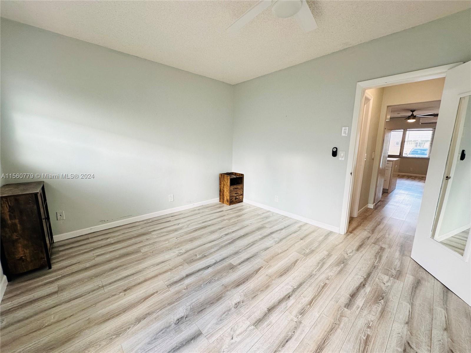 800 SW 11th Ave 7A, Hallandale Beach, Florida 33009, 1 Bedroom Bedrooms, ,1 BathroomBathrooms,Residential,For Sale,800 SW 11th Ave 7A,A11560779