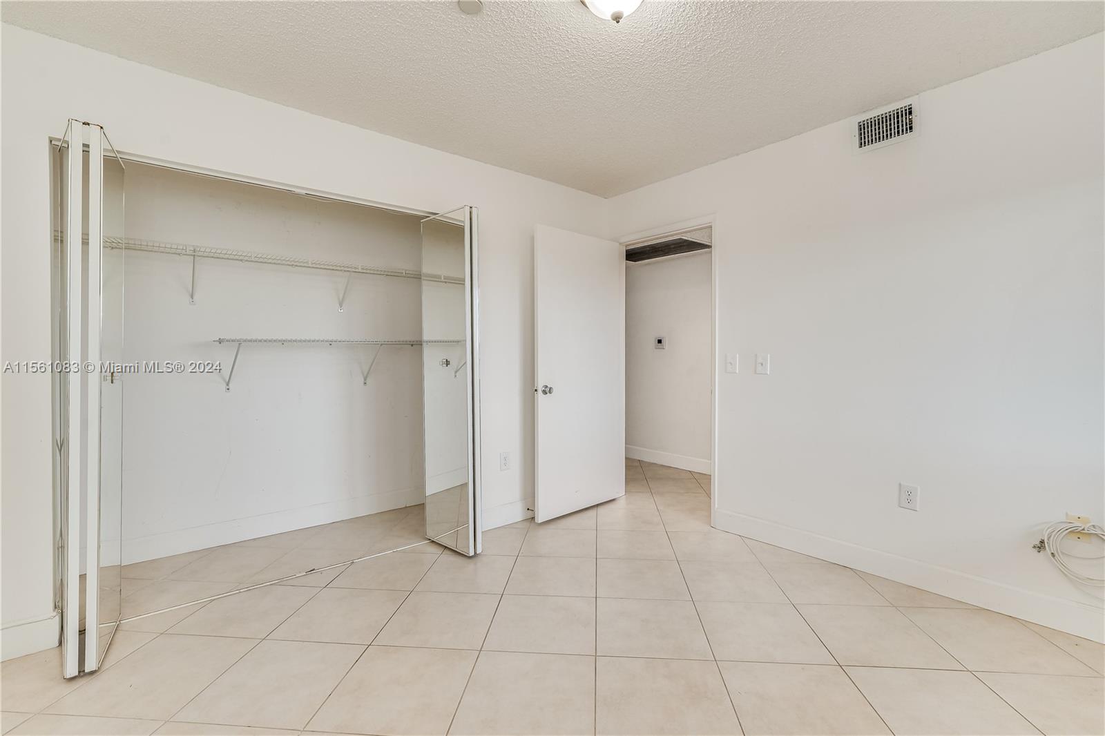 1650 SW 124th Ter 402D, Pembroke Pines, Florida 33027, 2 Bedrooms Bedrooms, ,1 BathroomBathrooms,Residential,For Sale,1650 SW 124th Ter 402D,A11561083