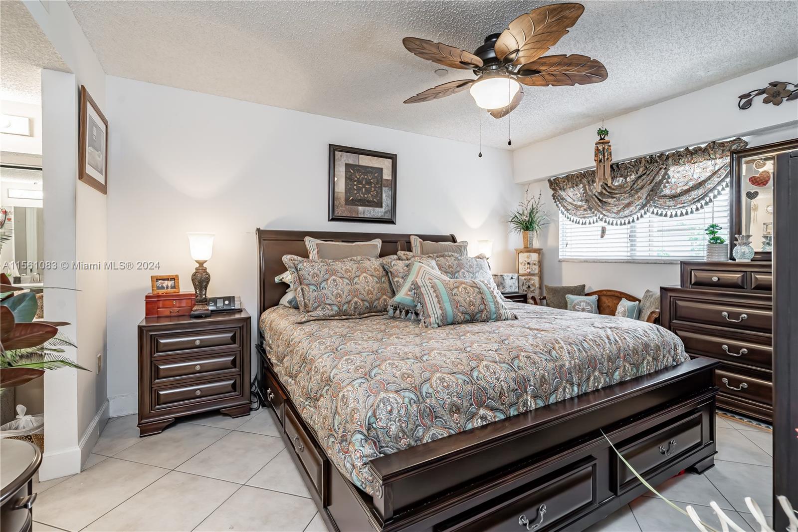 1650 SW 124th Ter 402D, Pembroke Pines, Florida 33027, 2 Bedrooms Bedrooms, ,1 BathroomBathrooms,Residential,For Sale,1650 SW 124th Ter 402D,A11561083