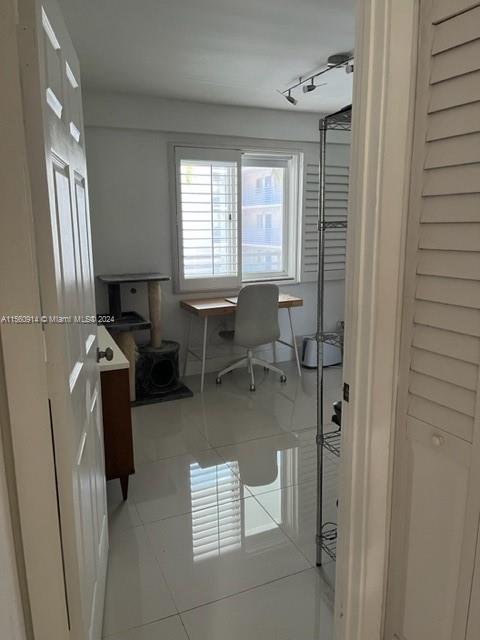 1401 Bay Rd 309, Miami Beach, Florida 33139, 2 Bedrooms Bedrooms, ,2 BathroomsBathrooms,Residentiallease,For Rent,1401 Bay Rd 309,A11560914