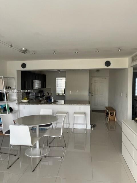 1401 Bay Rd 309, Miami Beach, Florida 33139, 2 Bedrooms Bedrooms, ,2 BathroomsBathrooms,Residentiallease,For Rent,1401 Bay Rd 309,A11560914