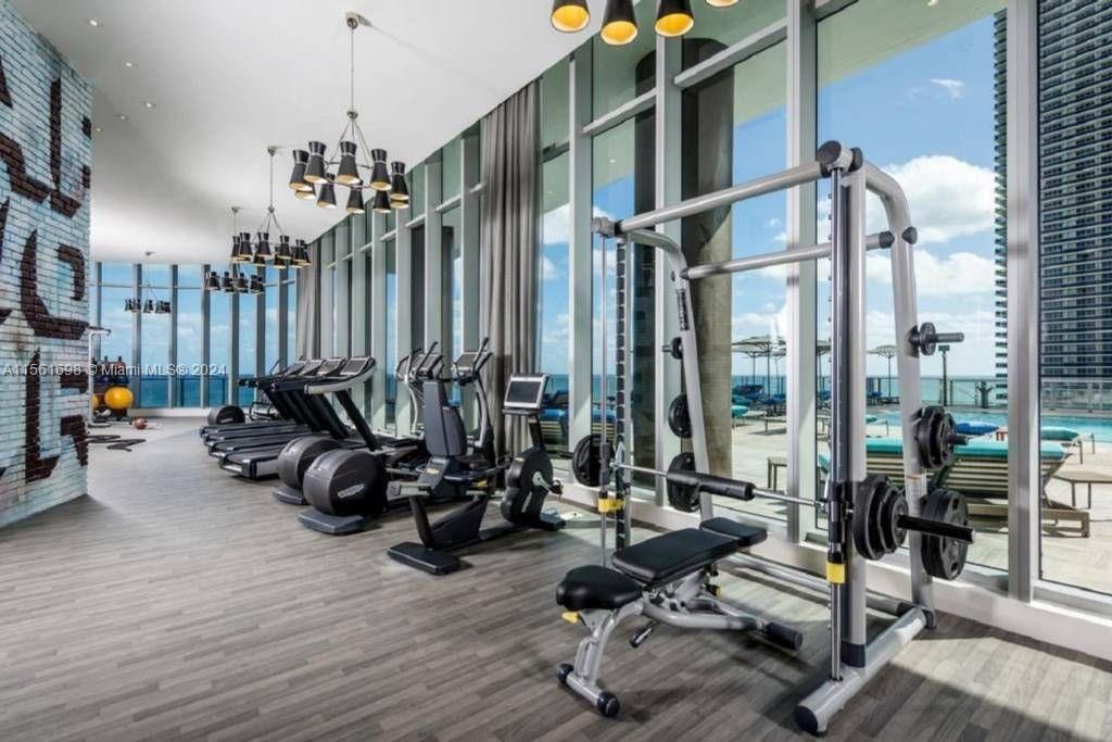 1830 S Ocean Dr 5107, Hallandale Beach, Florida 33009, 1 Bedroom Bedrooms, ,1 BathroomBathrooms,Residential,For Sale,1830 S Ocean Dr 5107,A11561698