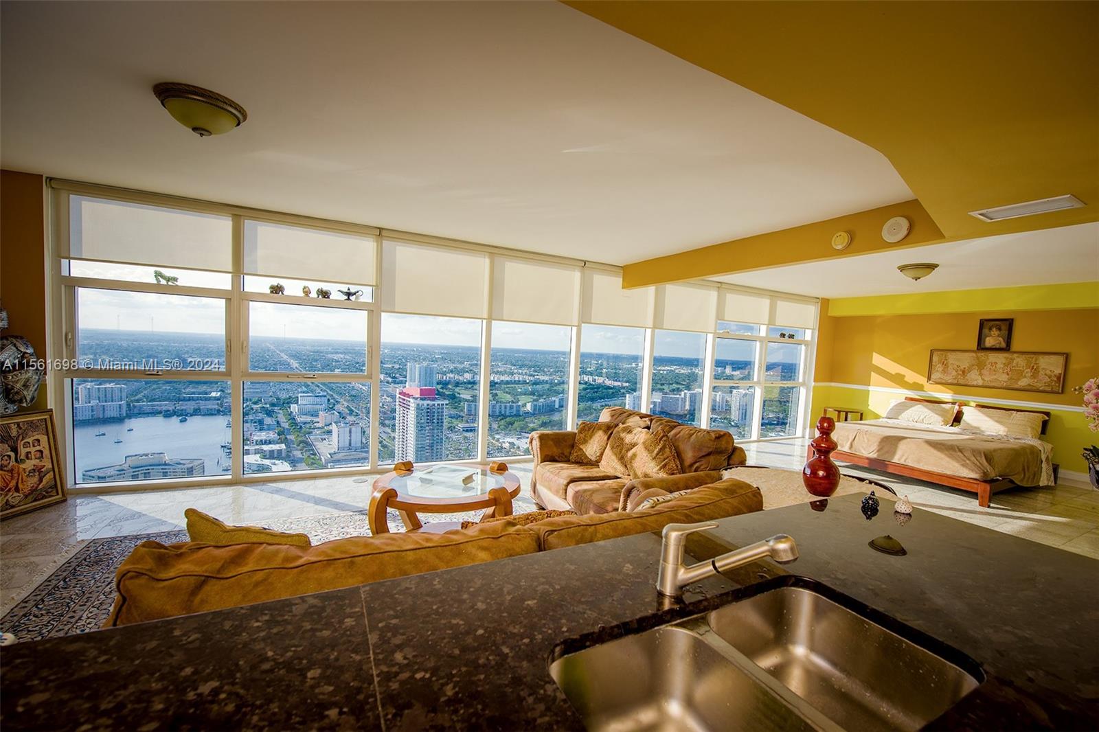 1830 S Ocean Dr 5107, Hallandale Beach, Florida 33009, 1 Bedroom Bedrooms, ,1 BathroomBathrooms,Residential,For Sale,1830 S Ocean Dr 5107,A11561698