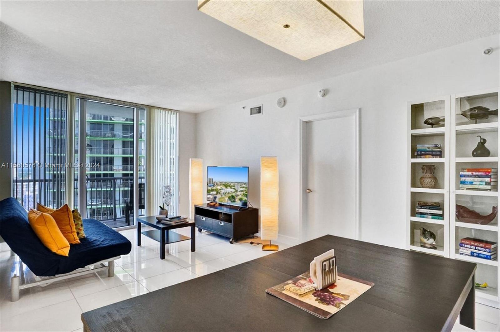 1750 N Bayshore Dr 2911, Miami, Florida 33132, 1 Bedroom Bedrooms, ,1 BathroomBathrooms,Residentiallease,For Rent,1750 N Bayshore Dr 2911,A11560576