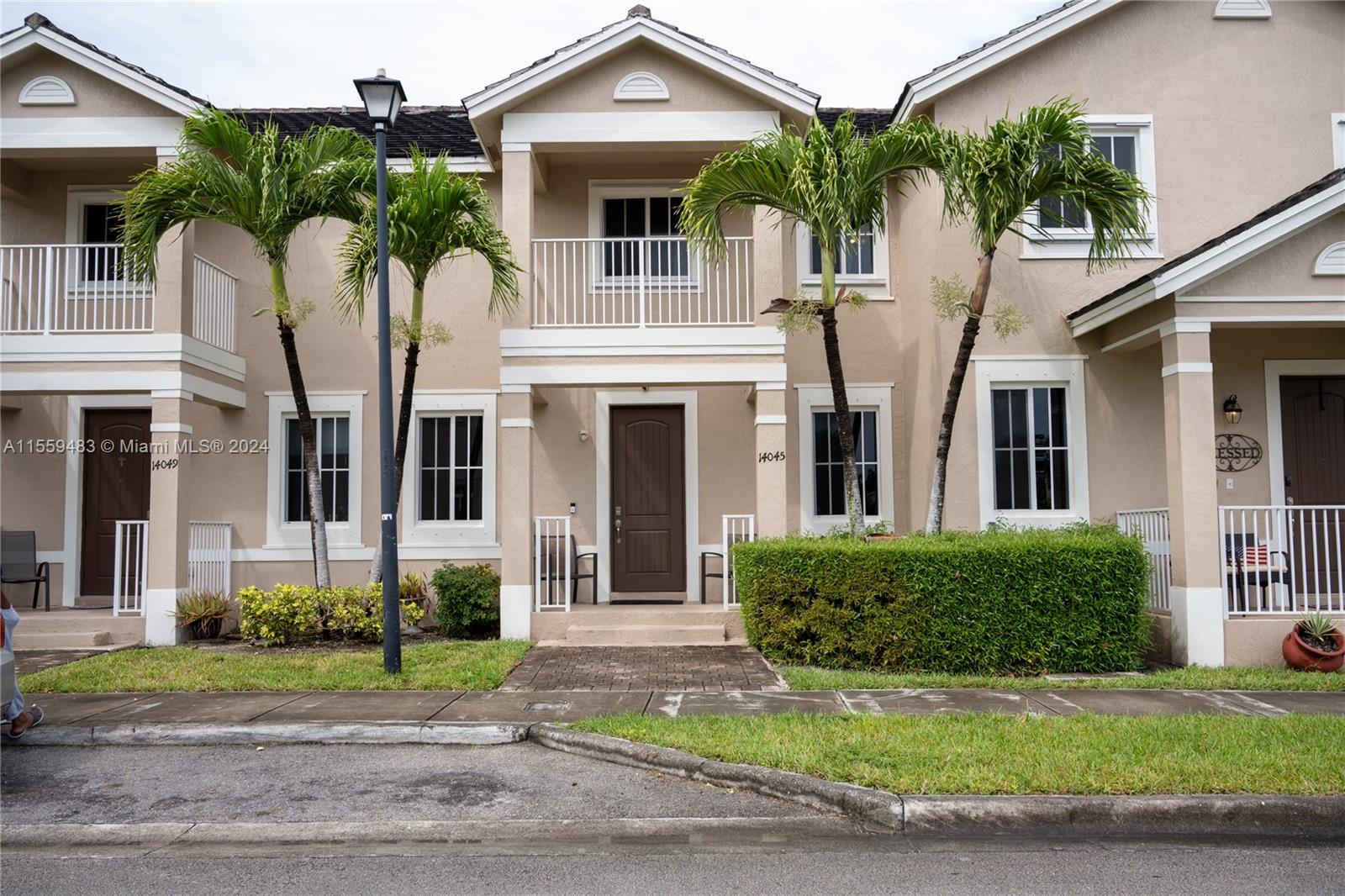 14045 SW 270th Ter  For Sale A11559483, FL