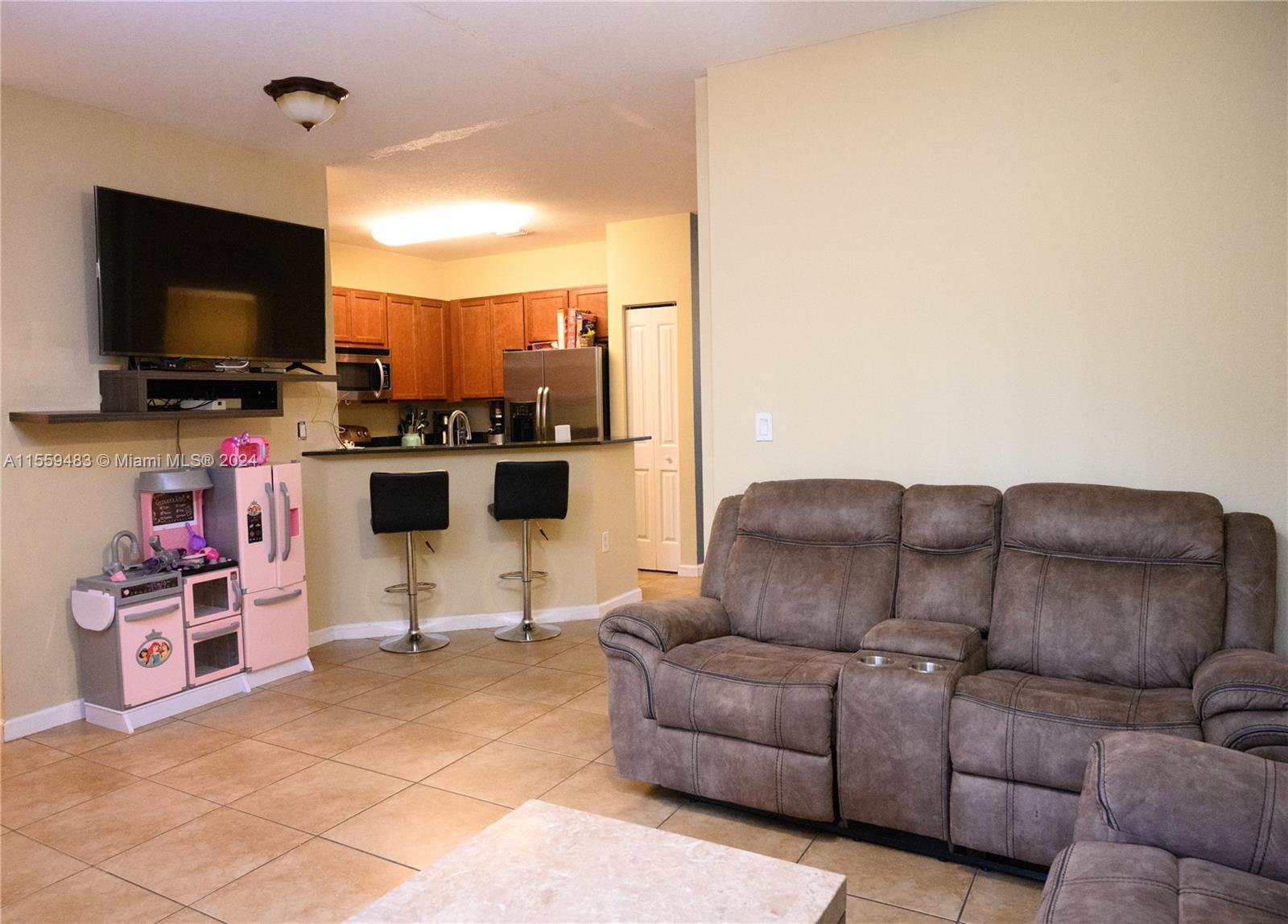 14045 SW 270th Ter, Homestead, Florida 33032, 3 Bedrooms Bedrooms, ,2 BathroomsBathrooms,Residential,For Sale,14045 SW 270th Ter,A11559483