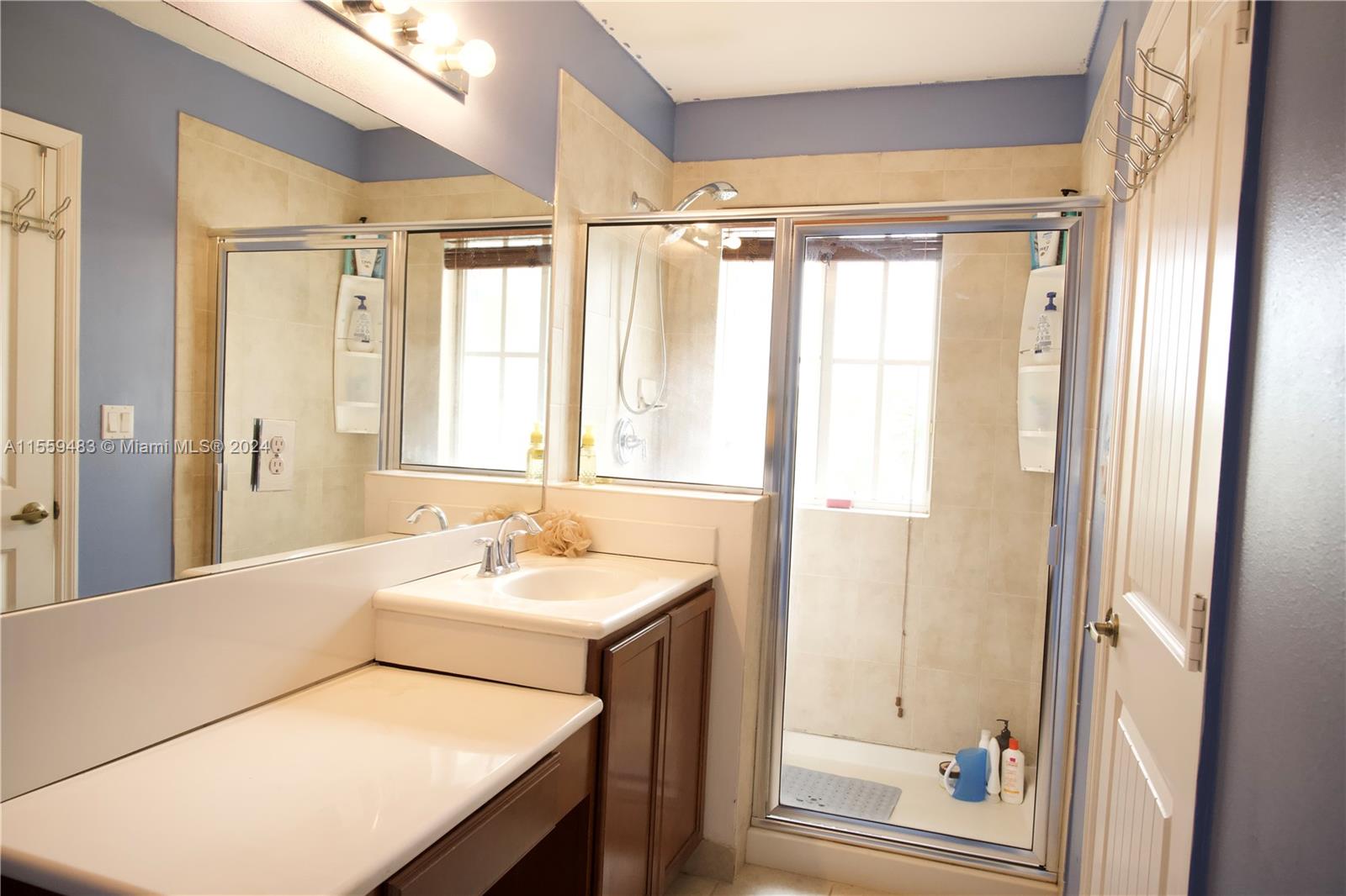 14045 SW 270th Ter, Homestead, Florida 33032, 3 Bedrooms Bedrooms, ,2 BathroomsBathrooms,Residential,For Sale,14045 SW 270th Ter,A11559483