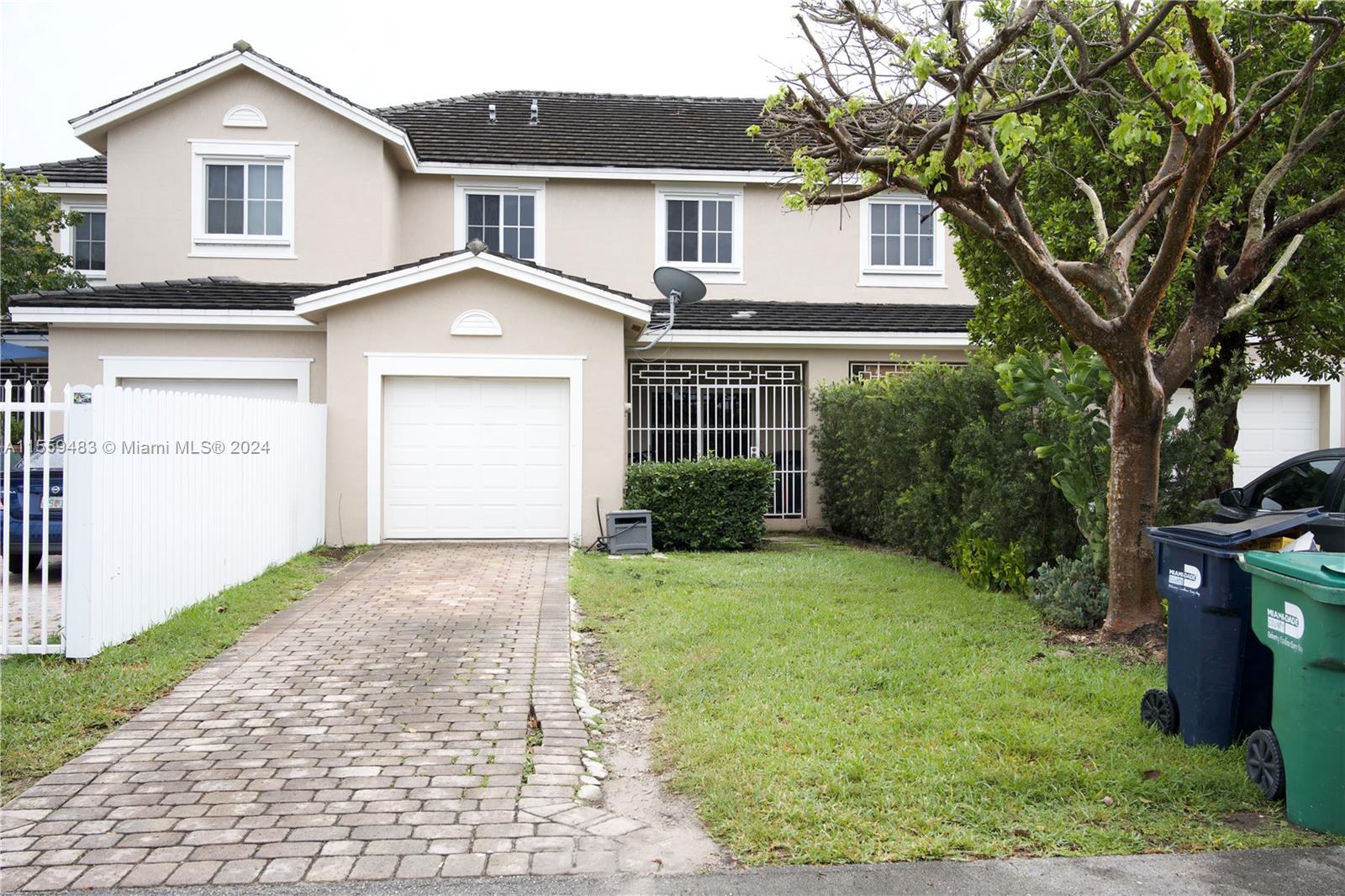 14045 SW 270th Ter, Homestead, Florida 33032, 3 Bedrooms Bedrooms, ,2 BathroomsBathrooms,Residential,For Sale,14045 SW 270th Ter,A11559483