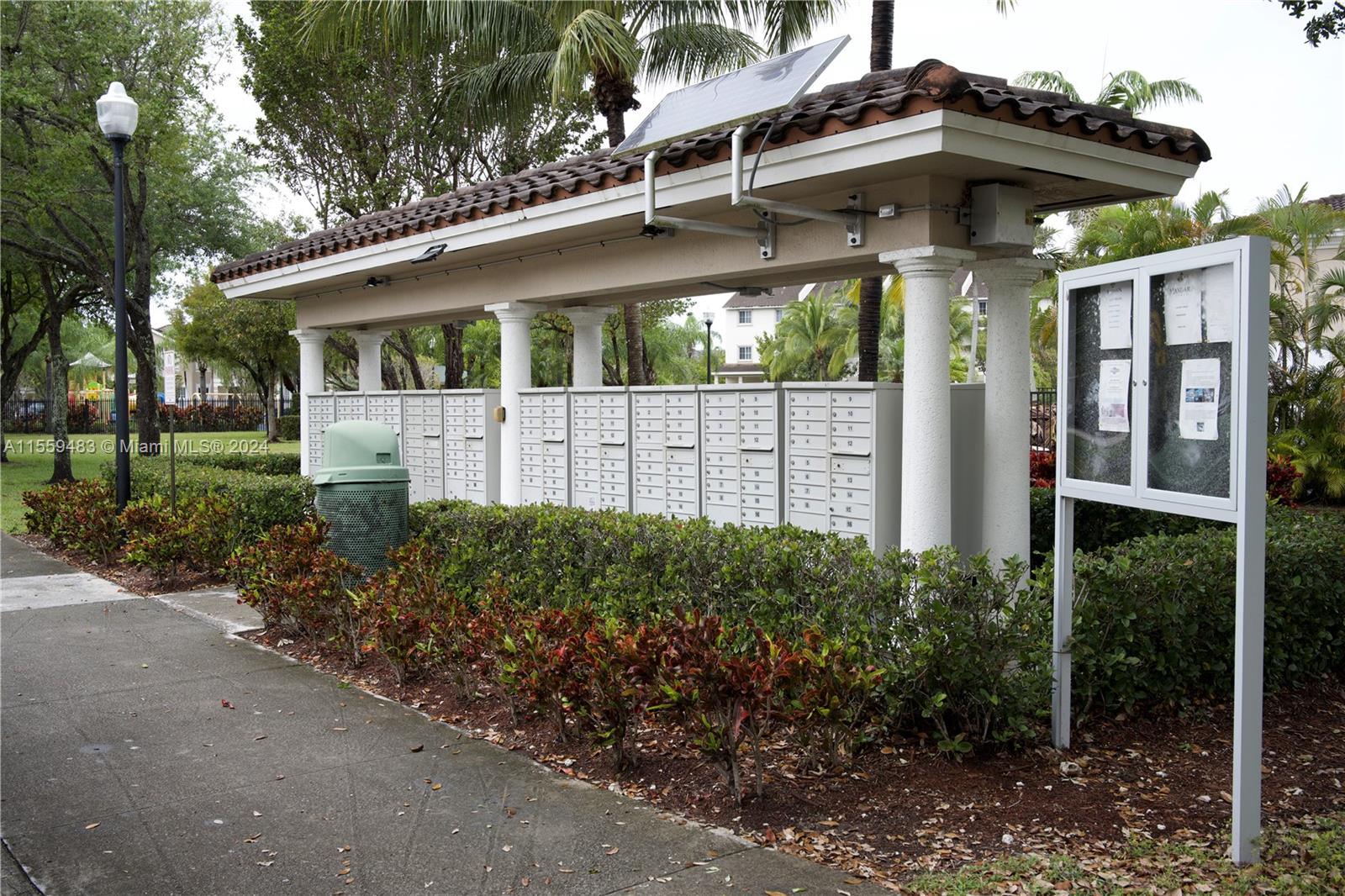 14045 SW 270th Ter, Homestead, Florida 33032, 3 Bedrooms Bedrooms, ,2 BathroomsBathrooms,Residential,For Sale,14045 SW 270th Ter,A11559483