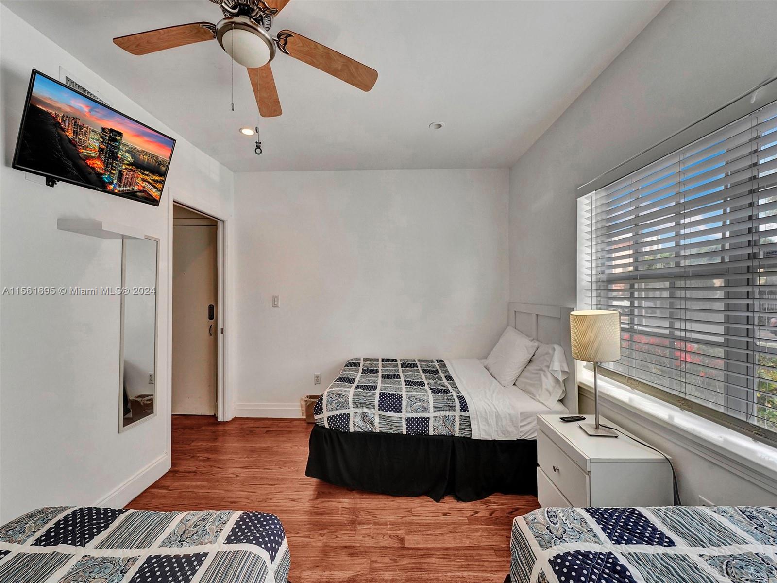 7820 Abbott Ave 1, Miami Beach, Florida 33141, 2 Bedrooms Bedrooms, ,1 BathroomBathrooms,Residentiallease,For Rent,7820 Abbott Ave 1,A11561695