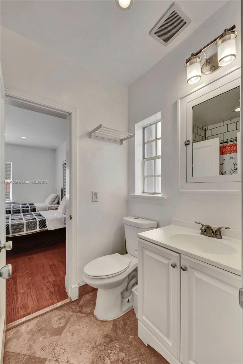 7820 Abbott Ave 1, Miami Beach, Florida 33141, 2 Bedrooms Bedrooms, ,1 BathroomBathrooms,Residentiallease,For Rent,7820 Abbott Ave 1,A11561695