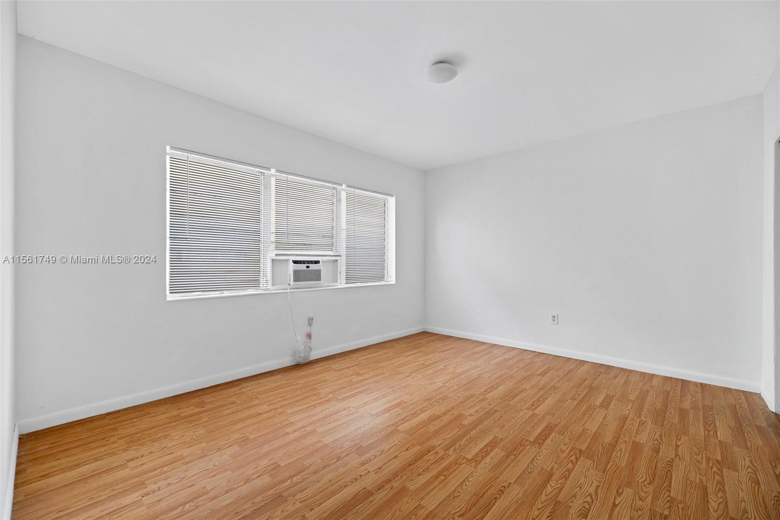 7311 Gary Ave 2, Miami Beach, Florida 33141, 1 Bedroom Bedrooms, ,1 BathroomBathrooms,Residentiallease,For Rent,7311 Gary Ave 2,A11561749
