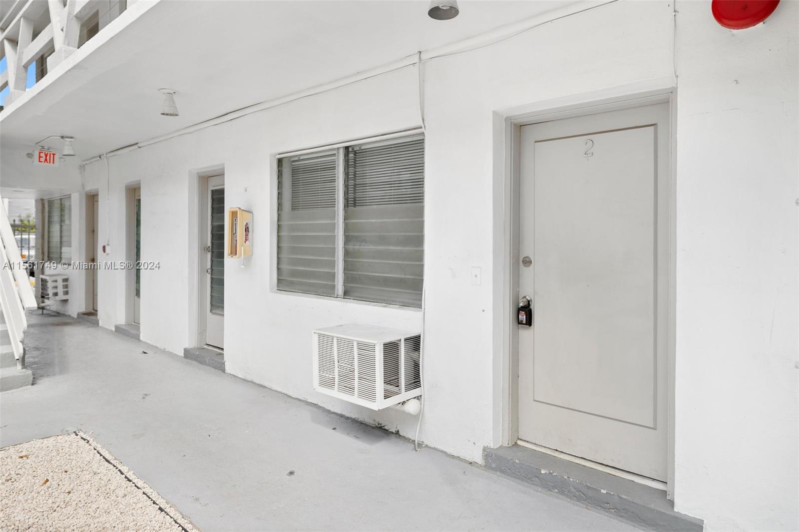 7311 Gary Ave 2, Miami Beach, Florida 33141, 1 Bedroom Bedrooms, ,1 BathroomBathrooms,Residentiallease,For Rent,7311 Gary Ave 2,A11561749