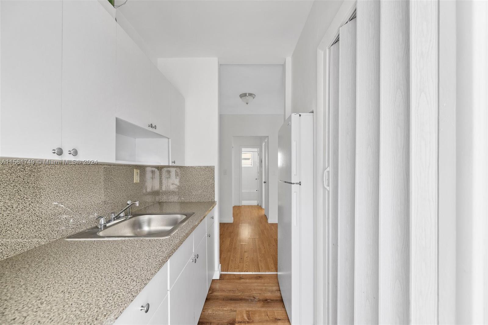 7311 Gary Ave 2, Miami Beach, Florida 33141, 1 Bedroom Bedrooms, ,1 BathroomBathrooms,Residentiallease,For Rent,7311 Gary Ave 2,A11561749