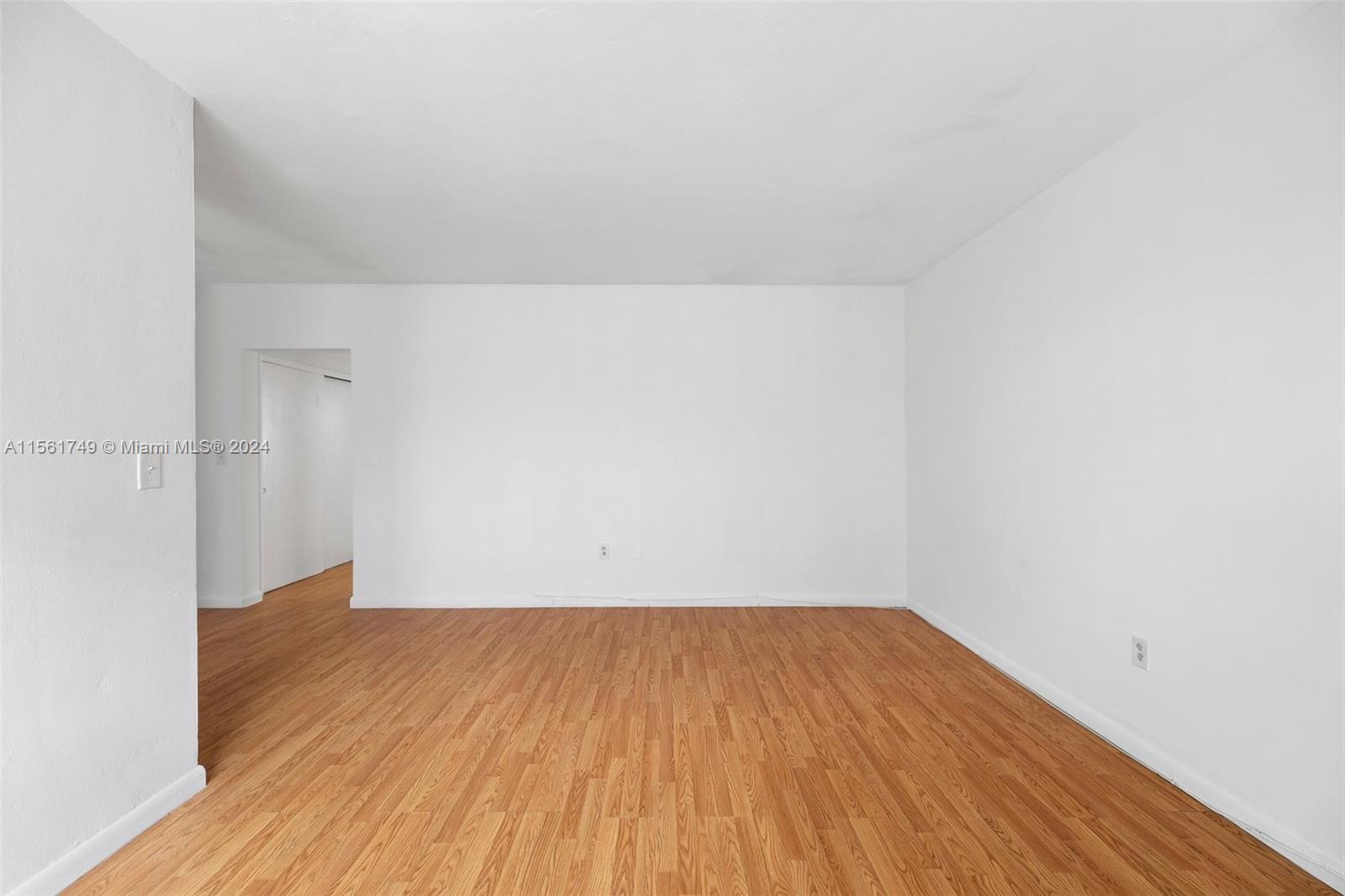 7311 Gary Ave 2, Miami Beach, Florida 33141, 1 Bedroom Bedrooms, ,1 BathroomBathrooms,Residentiallease,For Rent,7311 Gary Ave 2,A11561749