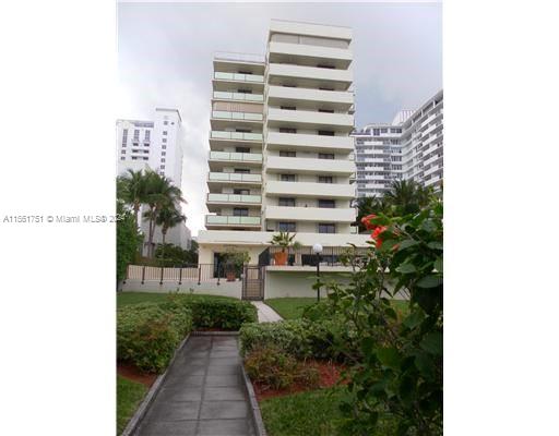 1621  Collins Ave #404 For Sale A11561751, FL