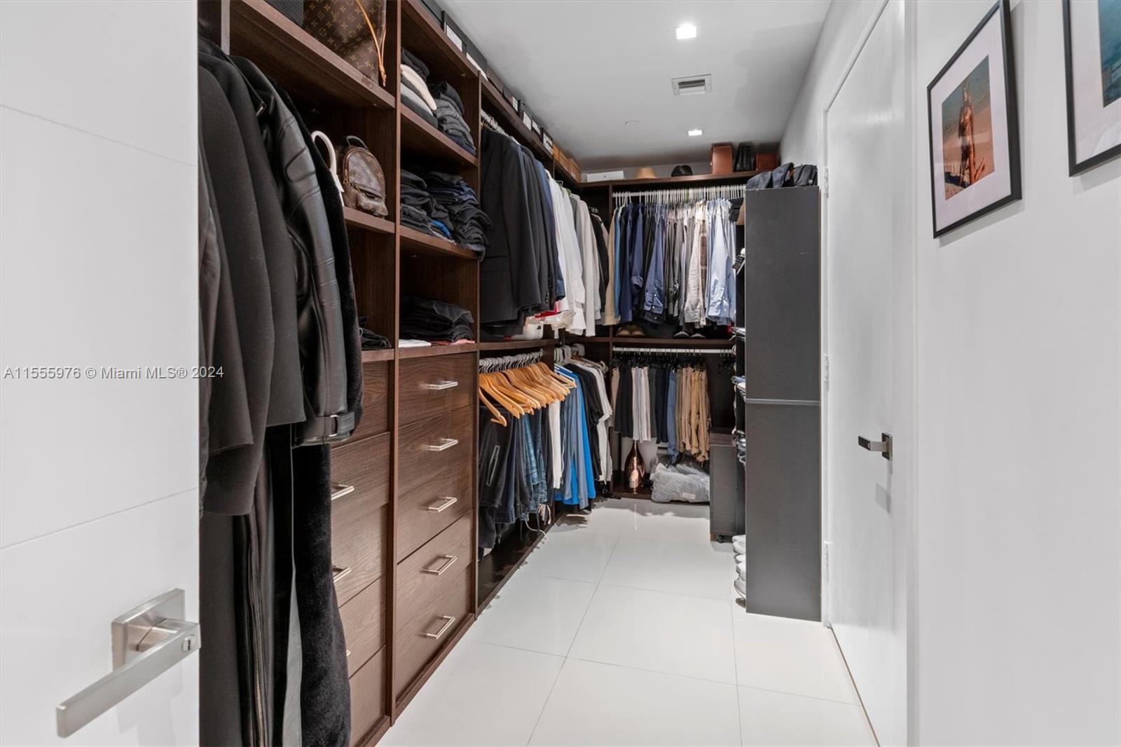 900 Biscayne Blvd 5009, Miami, Florida 33132, 2 Bedrooms Bedrooms, ,3 BathroomsBathrooms,Residential,For Sale,900 Biscayne Blvd 5009,A11555976