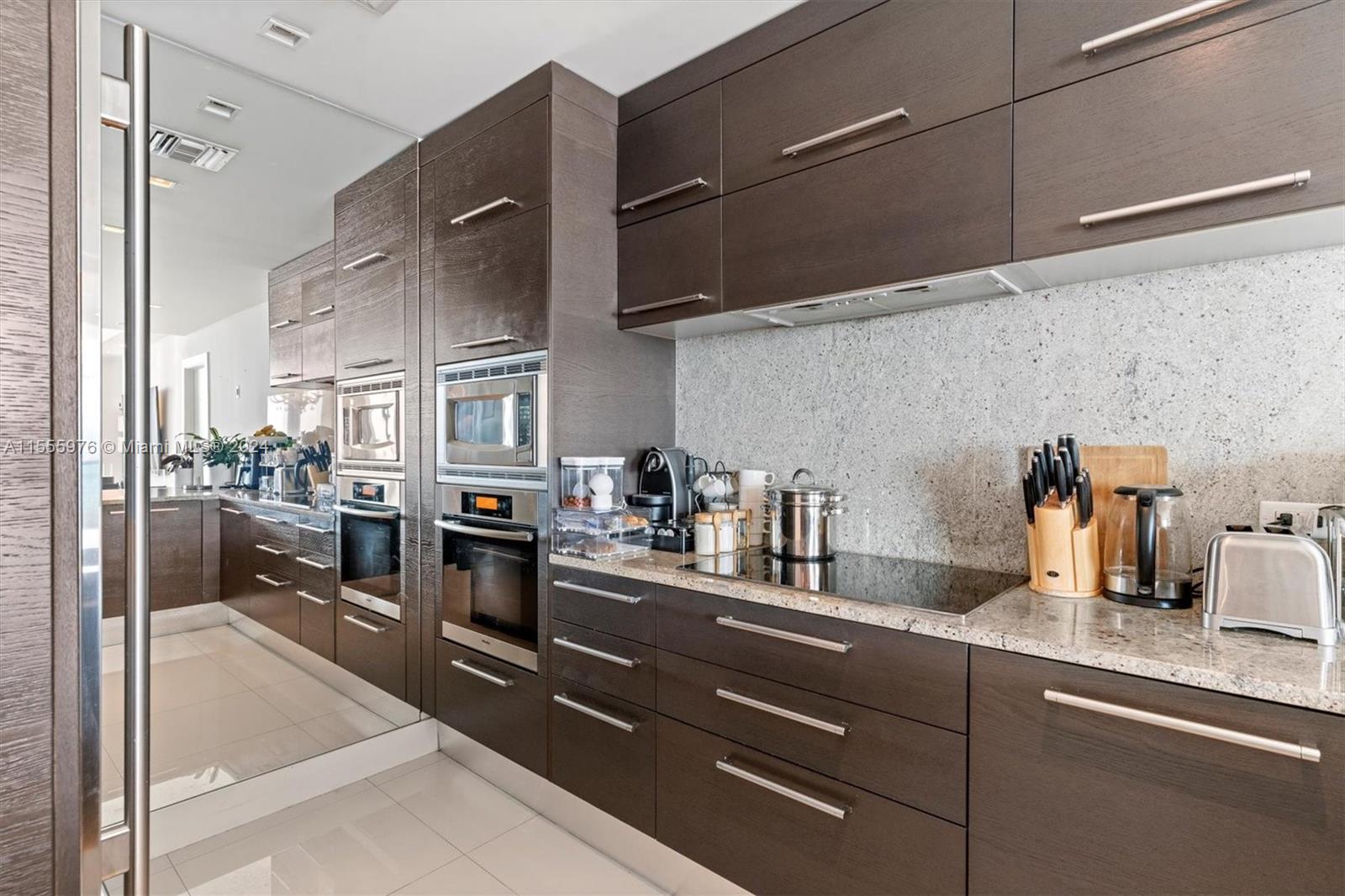 900 Biscayne Blvd 5009, Miami, Florida 33132, 2 Bedrooms Bedrooms, ,3 BathroomsBathrooms,Residential,For Sale,900 Biscayne Blvd 5009,A11555976