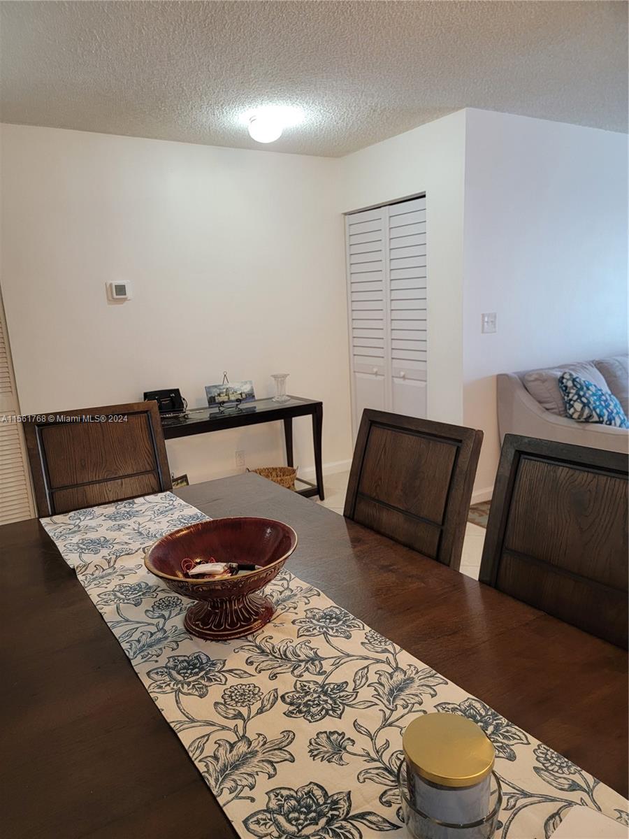 1301 NE 7th St 213, Hallandale Beach, Florida 33009, 2 Bedrooms Bedrooms, ,2 BathroomsBathrooms,Residentiallease,For Rent,1301 NE 7th St 213,A11561768