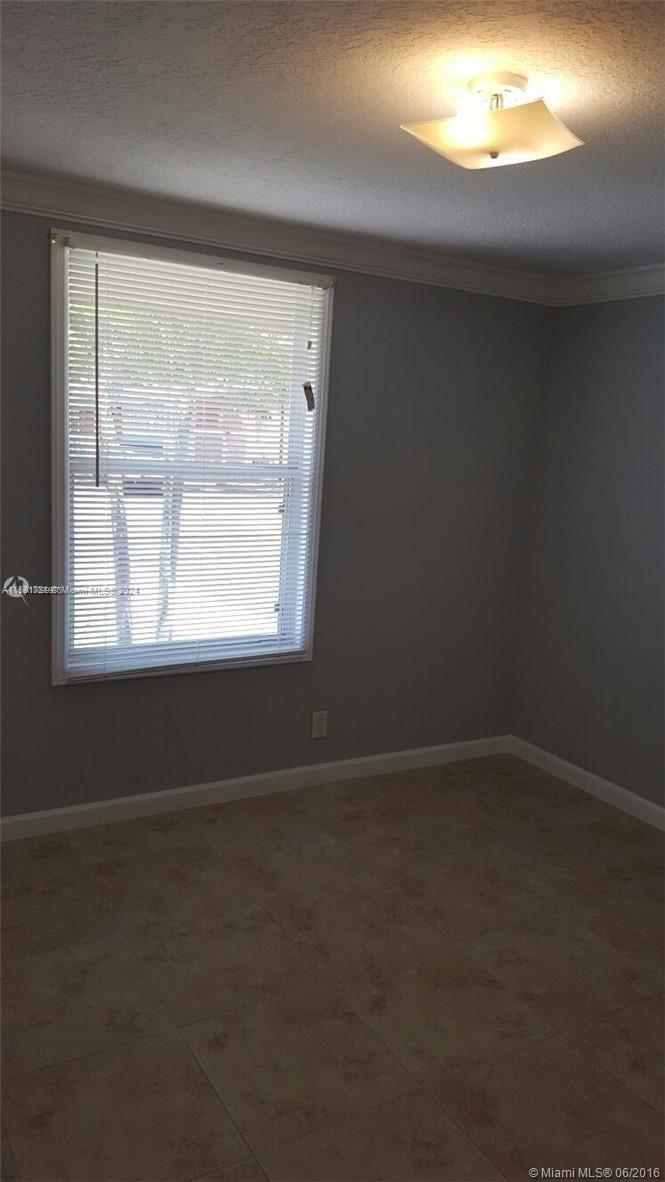 7142 Southgate Blvd 7142, Tamarac, Florida 33321, 2 Bedrooms Bedrooms, ,1 BathroomBathrooms,Residentiallease,For Rent,7142 Southgate Blvd 7142,A11561781