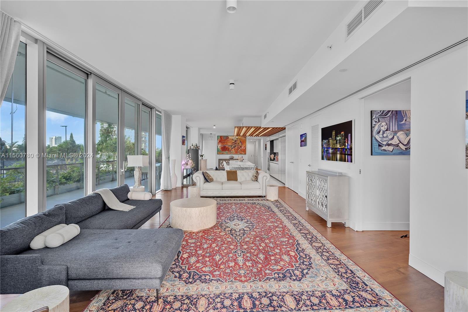 1300 Monad Ter 4B, Miami Beach, Florida 33139, 3 Bedrooms Bedrooms, ,3 BathroomsBathrooms,Residentiallease,For Rent,1300 Monad Ter 4B,A11560780