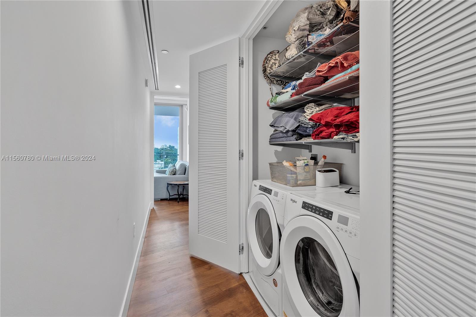 1300 Monad Ter 4B, Miami Beach, Florida 33139, 3 Bedrooms Bedrooms, ,3 BathroomsBathrooms,Residentiallease,For Rent,1300 Monad Ter 4B,A11560780