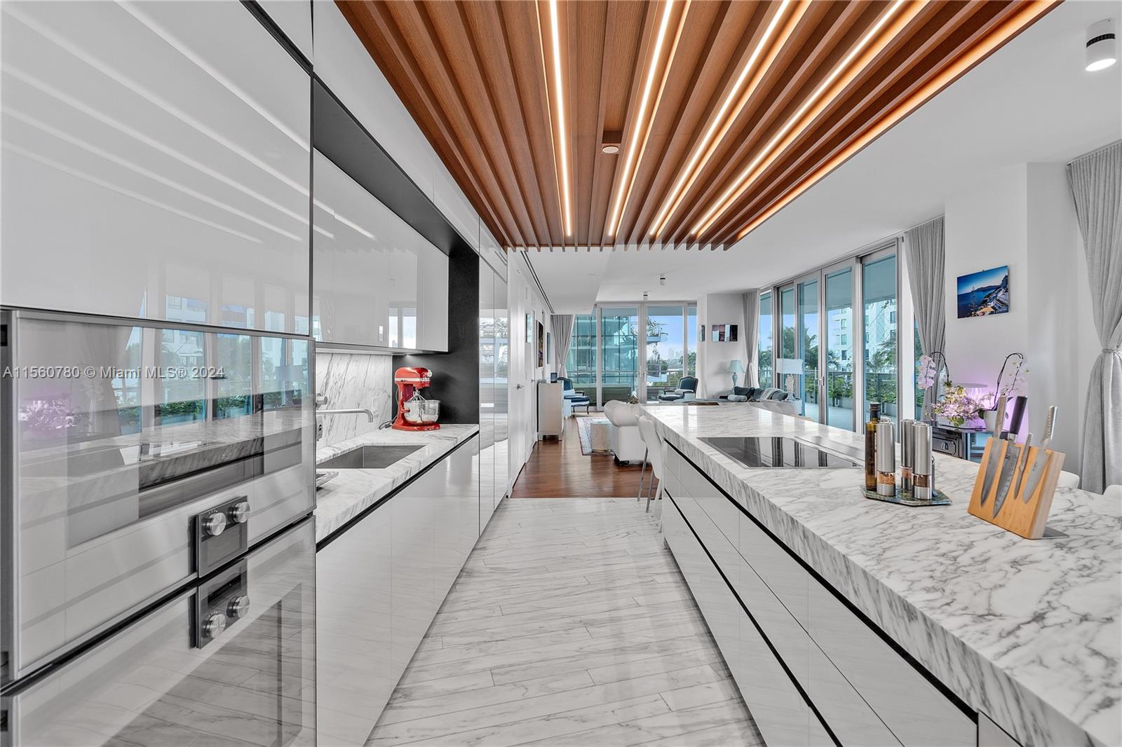 1300 Monad Ter 4B, Miami Beach, Florida 33139, 3 Bedrooms Bedrooms, ,3 BathroomsBathrooms,Residentiallease,For Rent,1300 Monad Ter 4B,A11560780