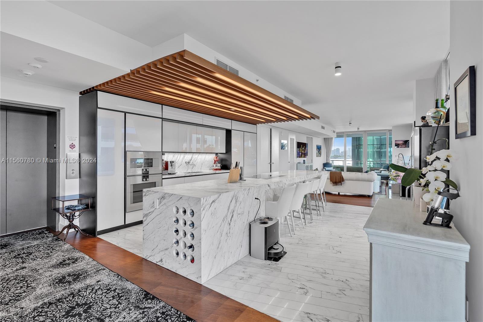 1300 Monad Ter 4B, Miami Beach, Florida 33139, 3 Bedrooms Bedrooms, ,3 BathroomsBathrooms,Residentiallease,For Rent,1300 Monad Ter 4B,A11560780