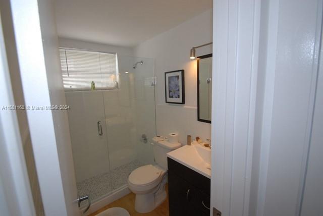 945 Meridian Ave 3, Miami Beach, Florida 33139, ,1 BathroomBathrooms,Residential,For Sale,945 Meridian Ave 3,A11561160
