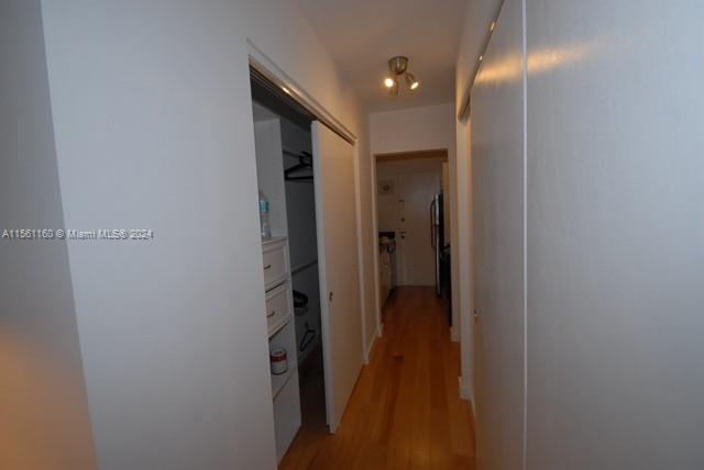 945 Meridian Ave 3, Miami Beach, Florida 33139, ,1 BathroomBathrooms,Residential,For Sale,945 Meridian Ave 3,A11561160