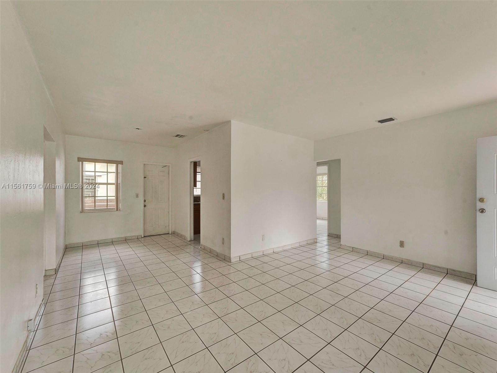 1121 SW 36th Ave, Miami, Florida 33135, 4 Bedrooms Bedrooms, ,2 BathroomsBathrooms,Residential,For Sale,1121 SW 36th Ave,A11561759