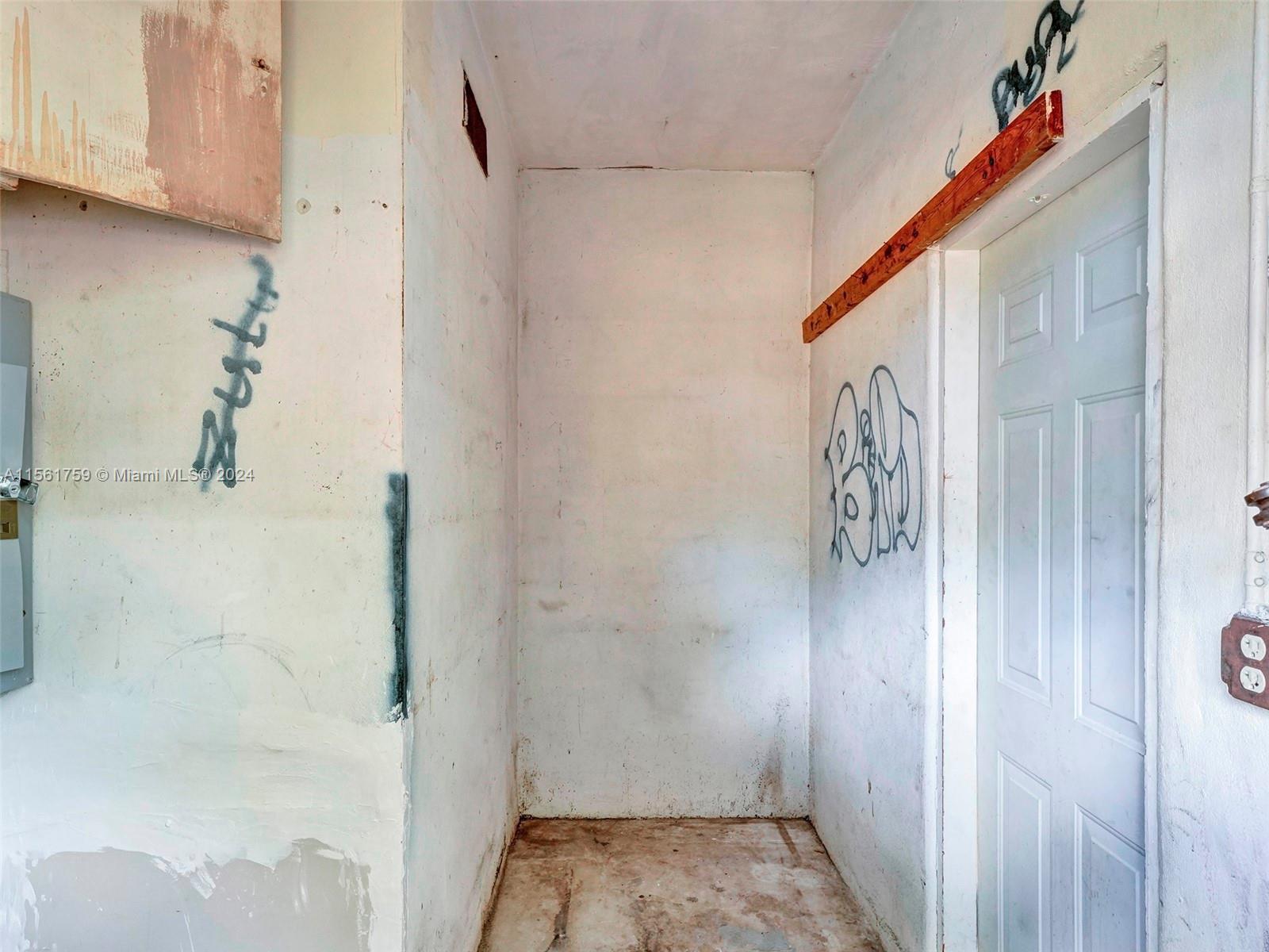 1121 SW 36th Ave, Miami, Florida 33135, 4 Bedrooms Bedrooms, ,2 BathroomsBathrooms,Residential,For Sale,1121 SW 36th Ave,A11561759