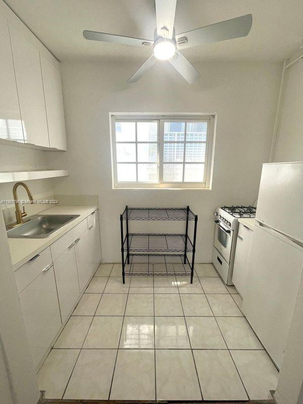 1619 Meridian Ave 8, Miami Beach, Florida 33139, ,1 BathroomBathrooms,Residentiallease,For Rent,1619 Meridian Ave 8,A11561798