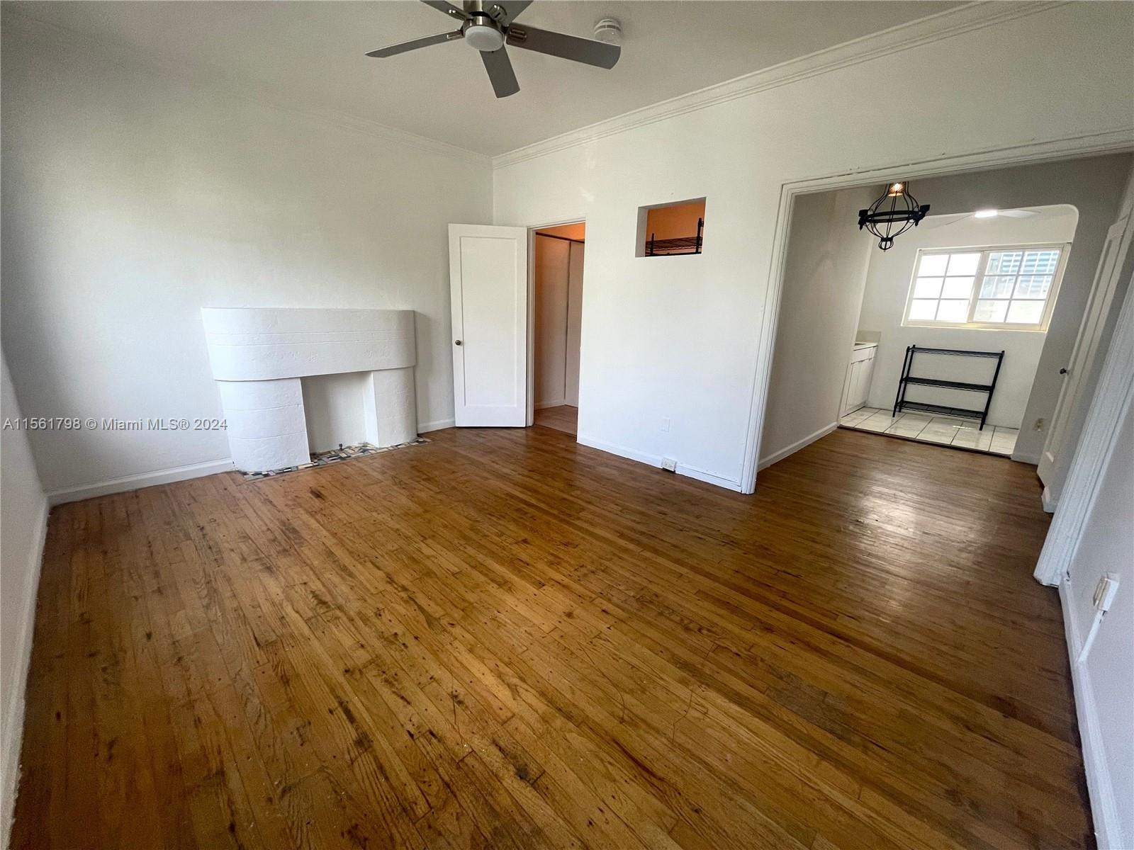 1619 Meridian Ave 8, Miami Beach, Florida 33139, ,1 BathroomBathrooms,Residentiallease,For Rent,1619 Meridian Ave 8,A11561798