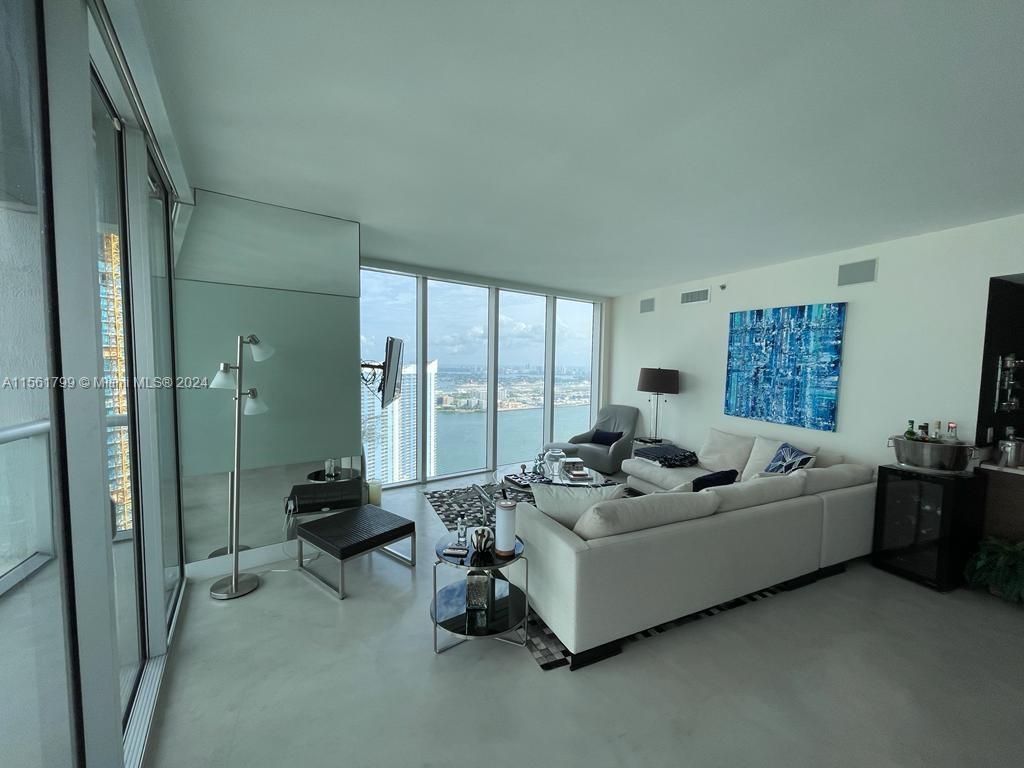 465 Brickell Ave 4402, Miami, Florida 33131, 2 Bedrooms Bedrooms, ,2 BathroomsBathrooms,Residentiallease,For Rent,465 Brickell Ave 4402,A11561799