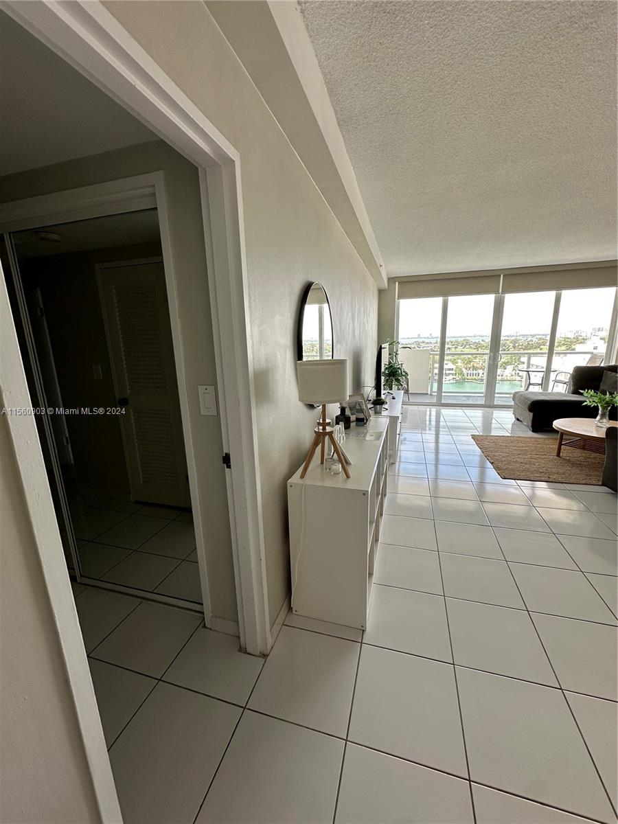 5601 Collins Ave 1219, Miami Beach, Florida 33140, 1 Bedroom Bedrooms, ,1 BathroomBathrooms,Residential,For Sale,5601 Collins Ave 1219,A11560903