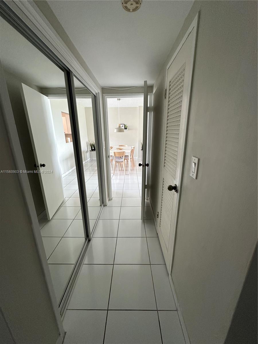 5601 Collins Ave 1219, Miami Beach, Florida 33140, 1 Bedroom Bedrooms, ,1 BathroomBathrooms,Residential,For Sale,5601 Collins Ave 1219,A11560903