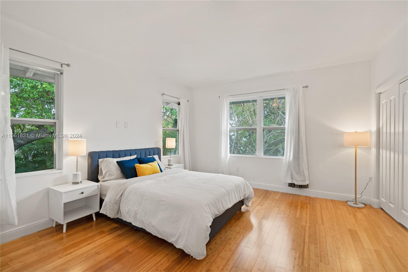 120 NE 44th St, Miami, Florida 33137, 4 Bedrooms Bedrooms, ,2 BathroomsBathrooms,Residentiallease,For Rent,120 NE 44th St,A11561821