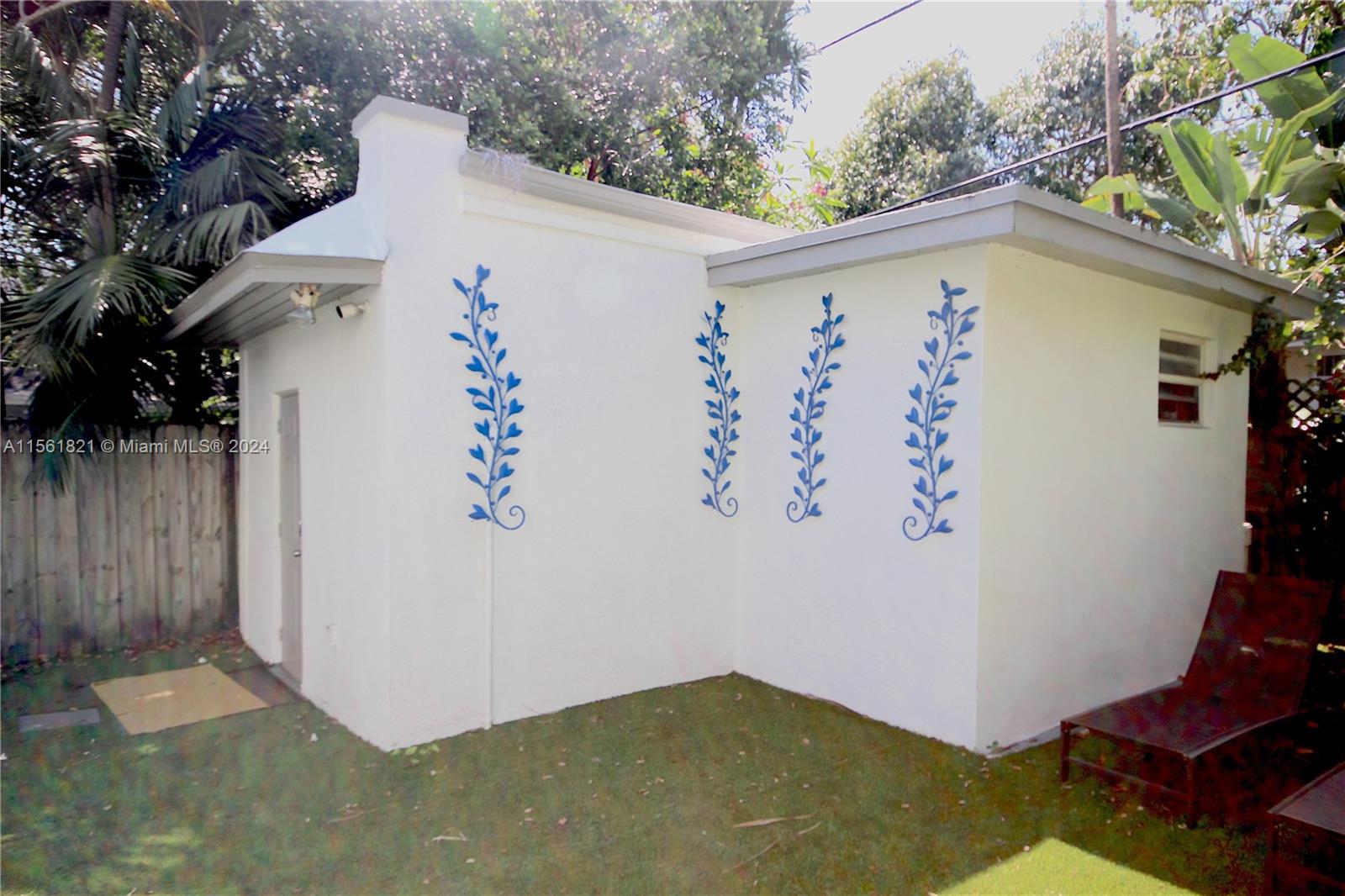 120 NE 44th St, Miami, Florida 33137, 4 Bedrooms Bedrooms, ,2 BathroomsBathrooms,Residentiallease,For Rent,120 NE 44th St,A11561821