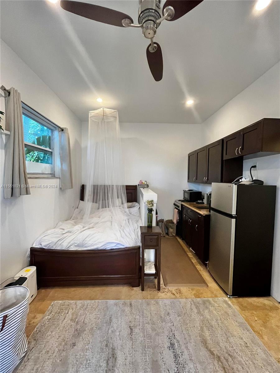 120 NE 44th St, Miami, Florida 33137, 4 Bedrooms Bedrooms, ,2 BathroomsBathrooms,Residentiallease,For Rent,120 NE 44th St,A11561821