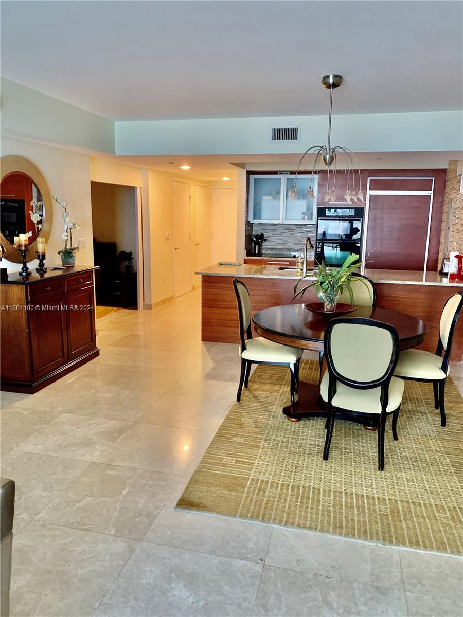 1830 S Ocean Dr 2503, Hallandale Beach, Florida 33009, 3 Bedrooms Bedrooms, ,3 BathroomsBathrooms,Residentiallease,For Rent,1830 S Ocean Dr 2503,A11561100
