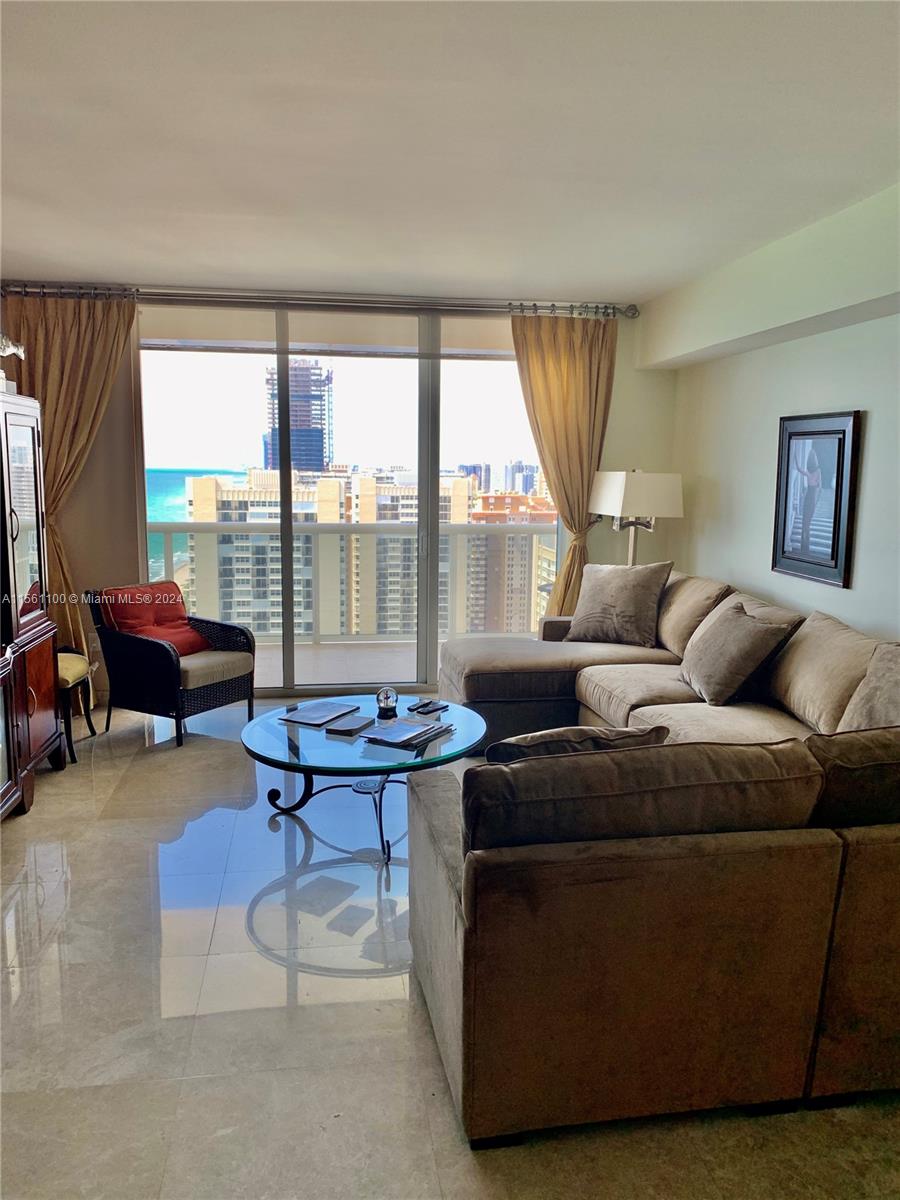 1830 S Ocean Dr 2503, Hallandale Beach, Florida 33009, 3 Bedrooms Bedrooms, ,3 BathroomsBathrooms,Residentiallease,For Rent,1830 S Ocean Dr 2503,A11561100