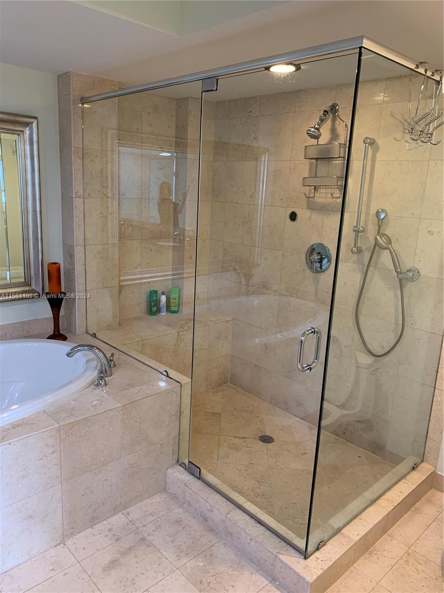 1830 S Ocean Dr 2503, Hallandale Beach, Florida 33009, 3 Bedrooms Bedrooms, ,3 BathroomsBathrooms,Residentiallease,For Rent,1830 S Ocean Dr 2503,A11561100