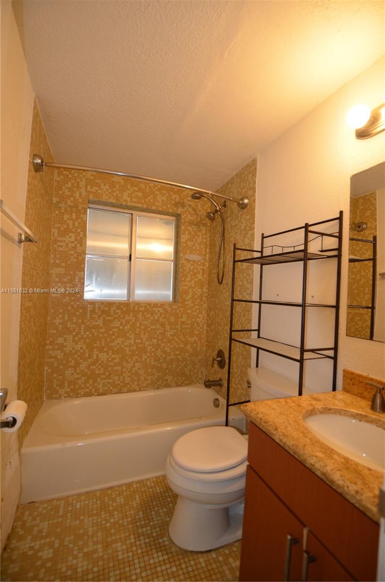 1010 Pennsylvania Ave 0, Miami Beach, Florida 33139, ,1 BathroomBathrooms,Residentiallease,For Rent,1010 Pennsylvania Ave 0,A11561832